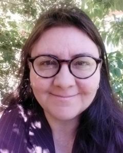 Dr Lindy Orthia
