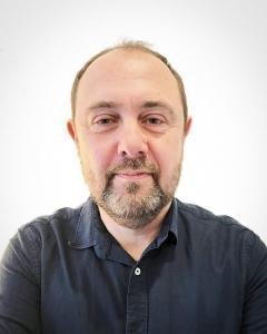 Professor Patunly&#039;s potrait image on a white background